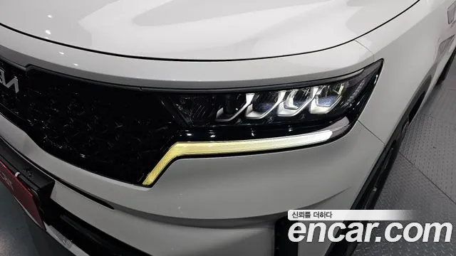 Kia Sorento 2022 — фото 8