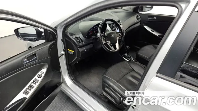 Hyundai Accent 2014 — фото 11