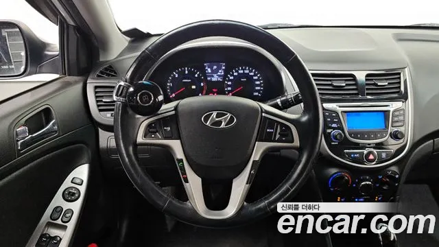 Hyundai Accent 2014 — фото 13
