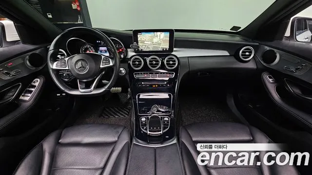 Mercedes-Benz C-Class 2018 — фото 9