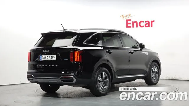 Kia Sorento 2022 — фото 2
