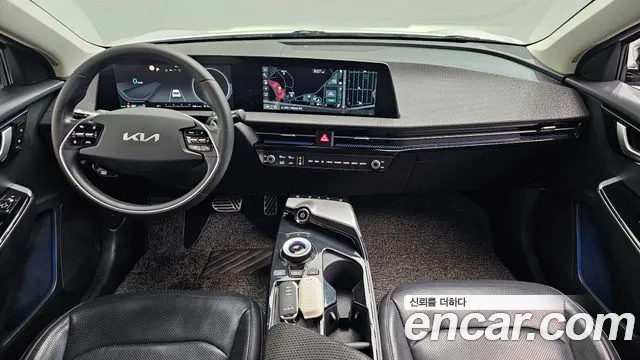 Kia EV6 2022 — фото 10