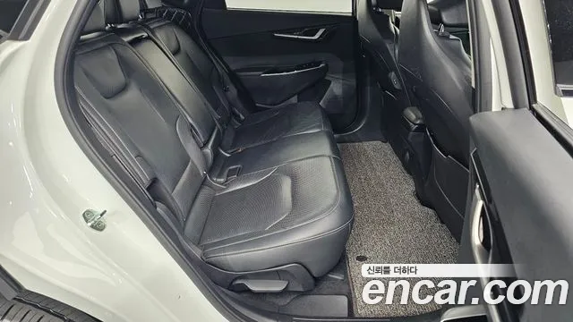 Kia EV6 2022 — фото 18