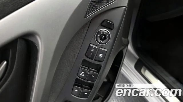 Hyundai AVANTE 2016 — фото 19