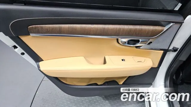 Volvo S90 2022 — фото 15