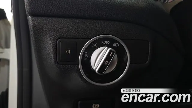 Mercedes-Benz CLA-Class 2016 — фото 17