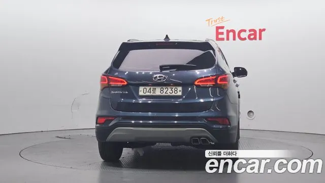 Hyundai Santafe 2018 — фото 4