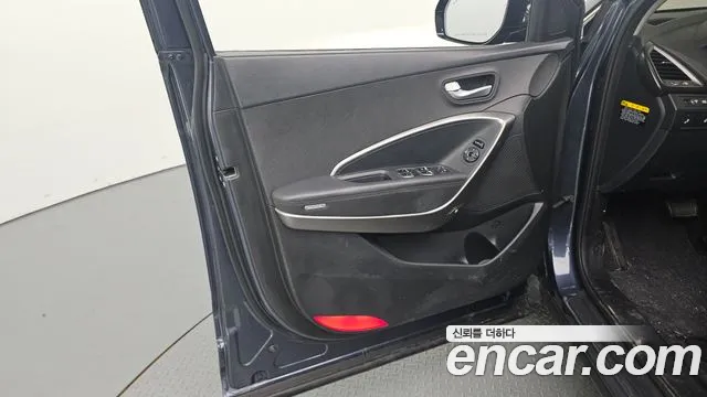 Hyundai Santafe 2018 — фото 14