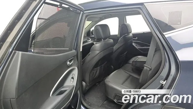 Hyundai Santafe 2018 — фото 16
