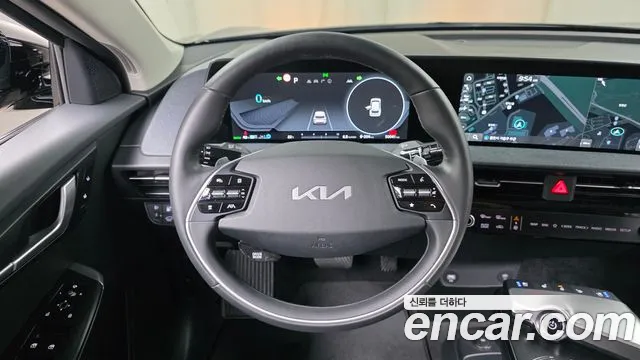 Kia EV6 2022 — фото 19