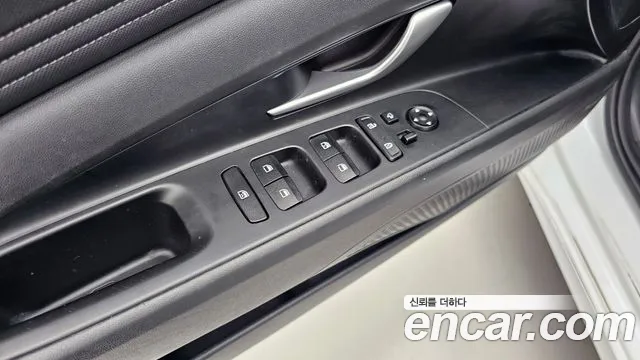 Hyundai AVANTE 2023 — фото 17