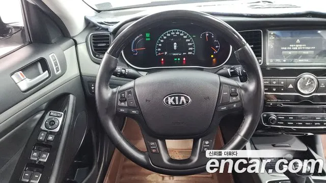 Kia K7 2016 — фото 14