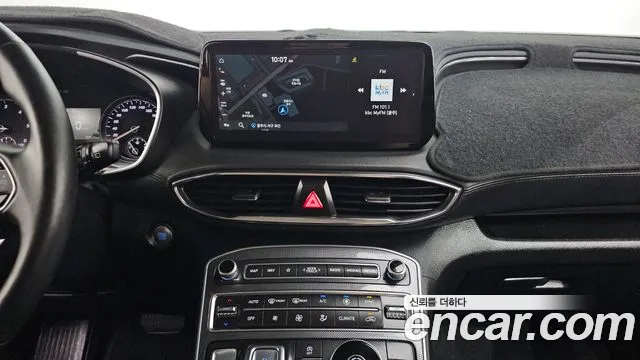 Hyundai Santafe 2022 — фото 12