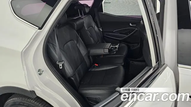 Hyundai Santafe 2016 — фото 11