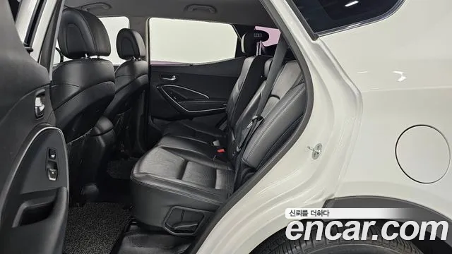 Hyundai Santafe 2016 — фото 12