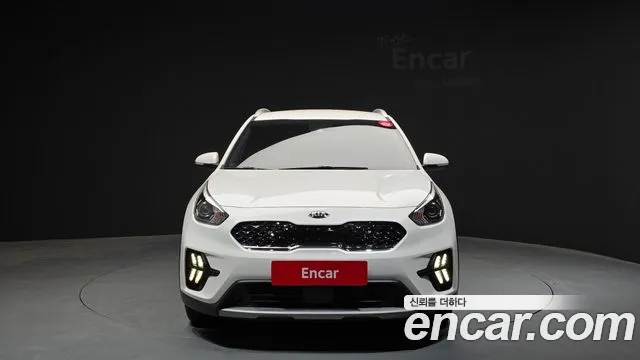 Kia Niro 2020 — фото 3