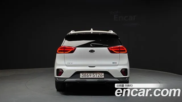 Kia Niro 2020 — фото 4