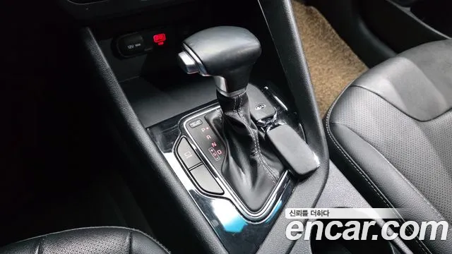 Kia Niro 2020 — фото 9