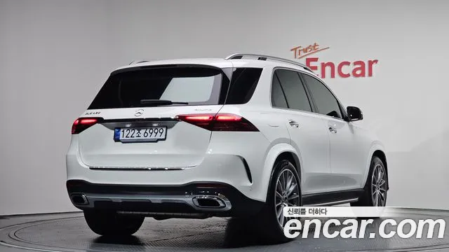 Mercedes-Benz GLE-Class 2025 — фото 2