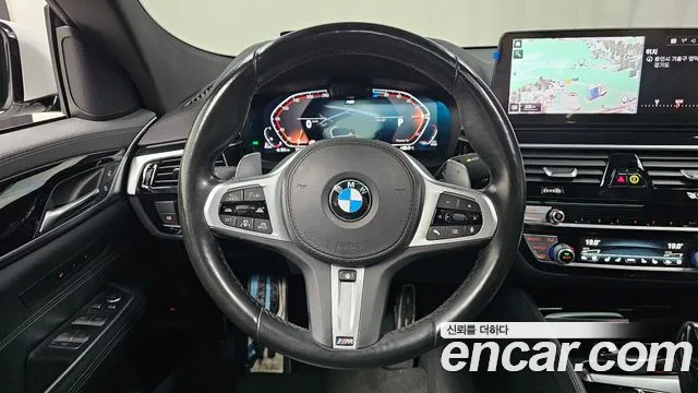 BMW Gran Turismo 2021 — фото 19