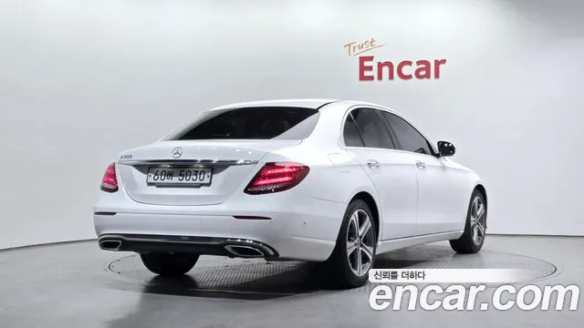 Mercedes-Benz E-Class 2019 — фото 2