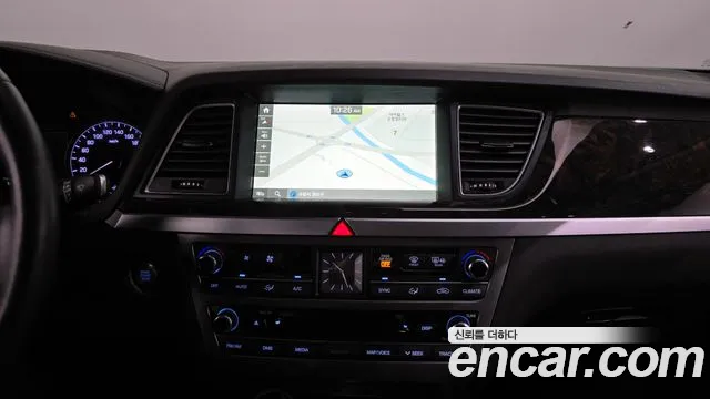 Hyundai Genesis 2016 — фото 19