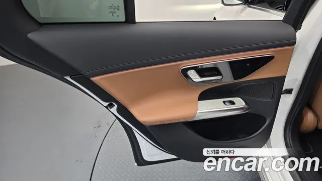Mercedes-Benz E-Class 2026 — фото 15