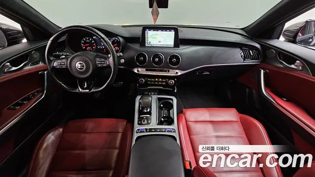 Kia Stinger 2019 — фото 10