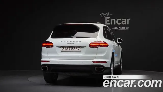 Porsche Cayenne 2016 — фото 4
