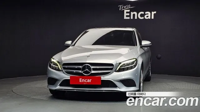 Mercedes-Benz C-Class 2019 — фото 3
