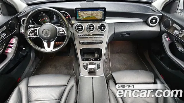 Mercedes-Benz C-Class 2019 — фото 7