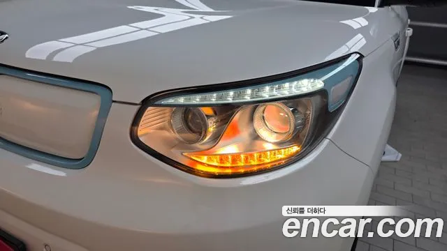 Kia Soul 2015 — фото 8