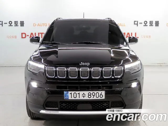 Jeep Compass 2022 — фото 3