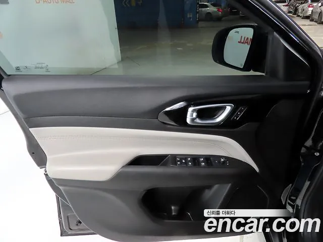 Jeep Compass 2022 — фото 12