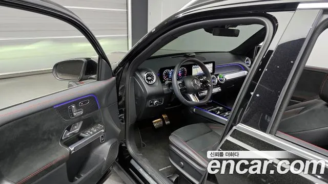 Mercedes-Benz GLB-Class 2025 — фото 10