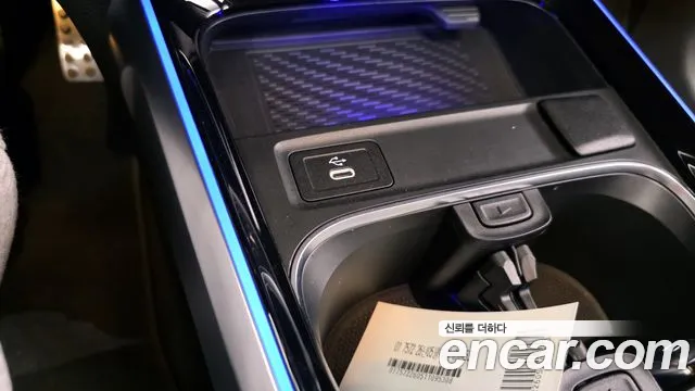 Mercedes-Benz GLB-Class 2025 — фото 18
