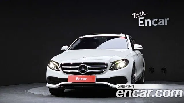 Mercedes-Benz E-Class 2019 — фото 3