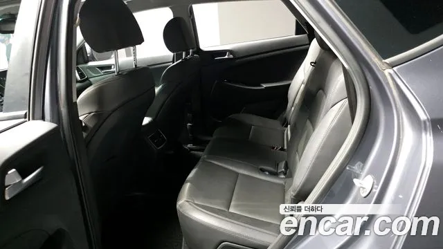 Hyundai Tucson 2019 — фото 18
