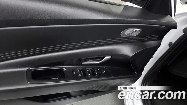 Hyundai AVANTE 2022 — фото 16
