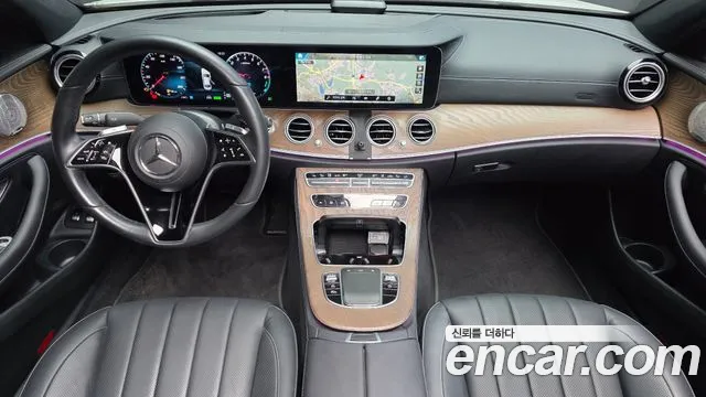 Mercedes-Benz E-Class 2023 — фото 10