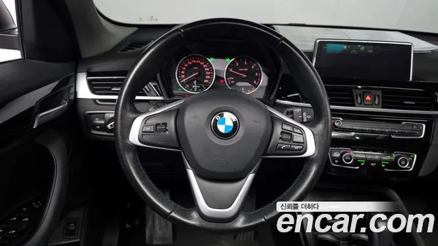 BMW X1 2017 — фото 18