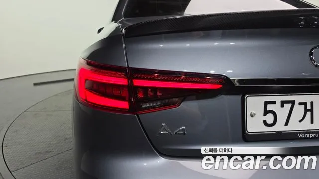 Audi A4 2018 — фото 9