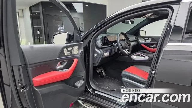 Mercedes-Benz GLE-Class 2024 — фото 13
