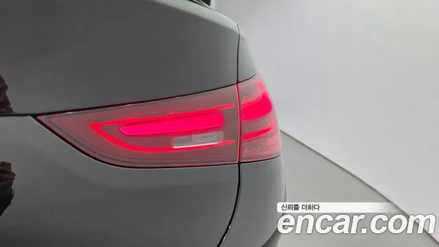 Mercedes-Benz GLE-Class 2024 — фото 9