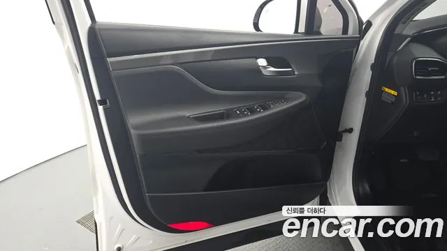Hyundai Santafe 2019 — фото 14