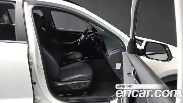 Kia Niro 2024 — фото 17