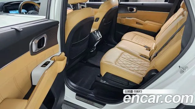 Kia Sorento 2023 — фото 12