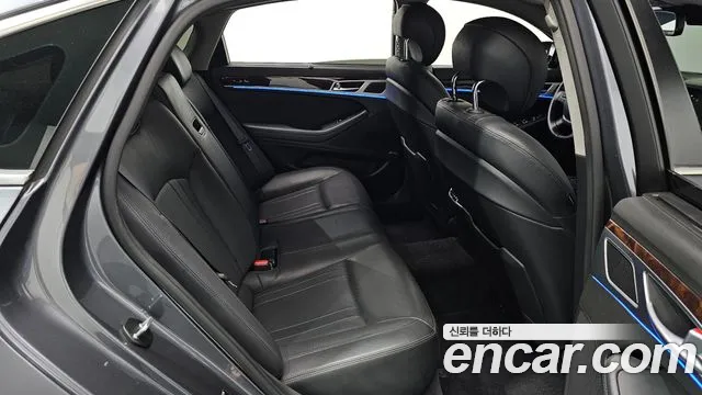 Hyundai Genesis 2016 — фото 18