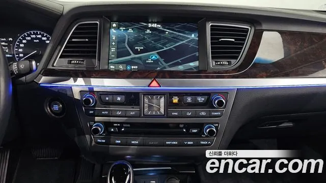 Hyundai Genesis 2016 — фото 20