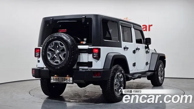 Jeep Wrangler 2013 — фото 2